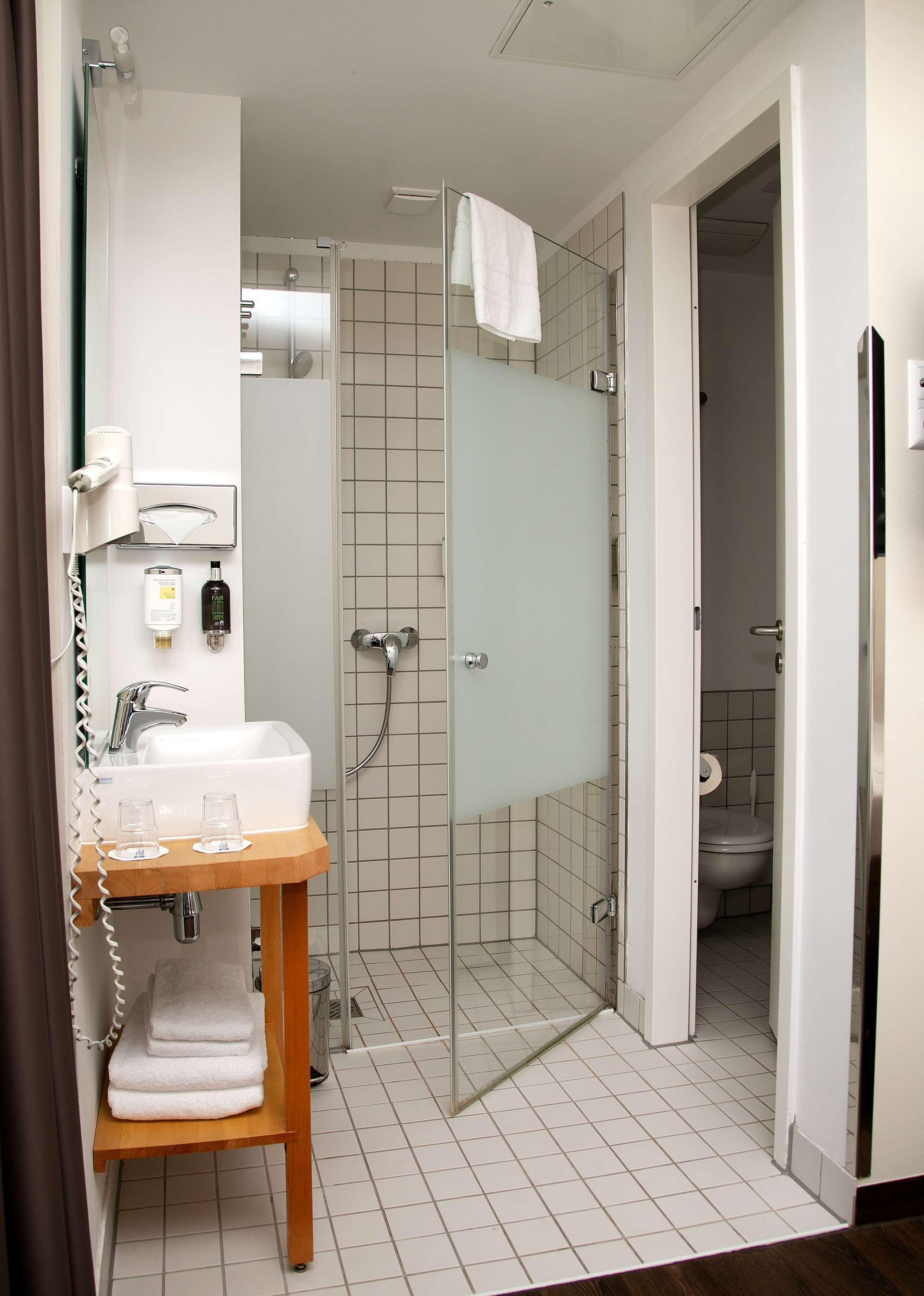 B&B Hotel Berlin-Mitte Екстер'єр фото