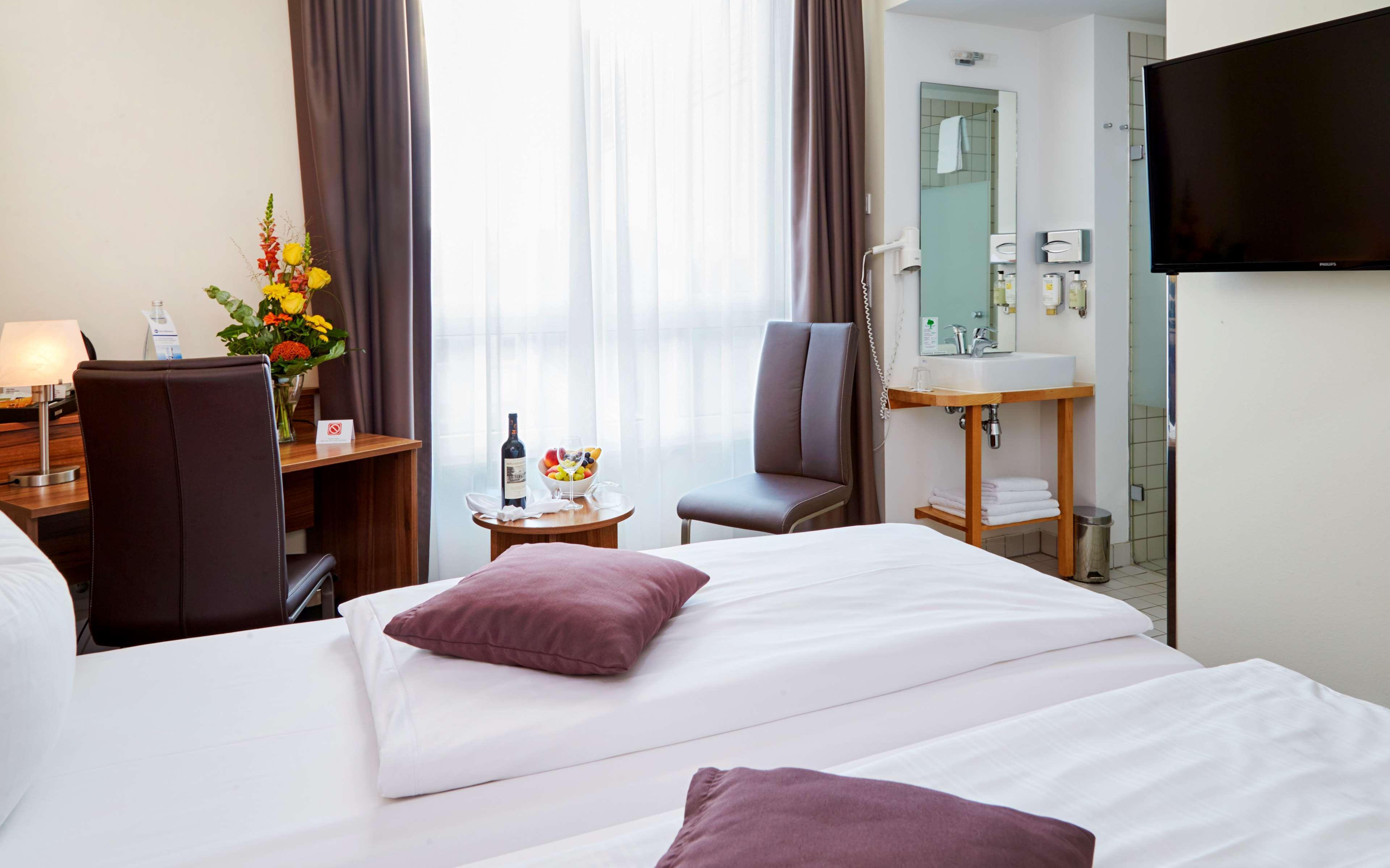 B&B Hotel Berlin-Mitte Екстер'єр фото