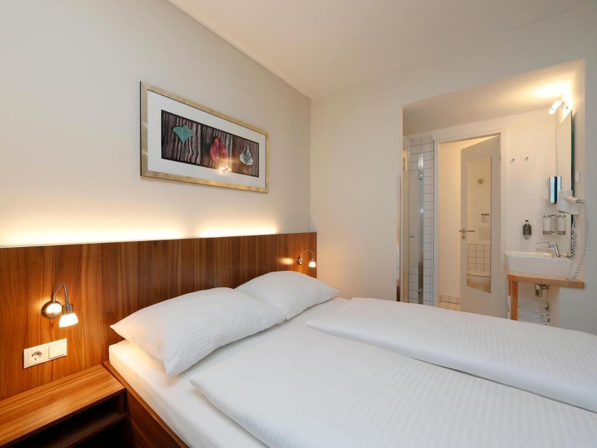 B&B Hotel Berlin-Mitte Екстер'єр фото