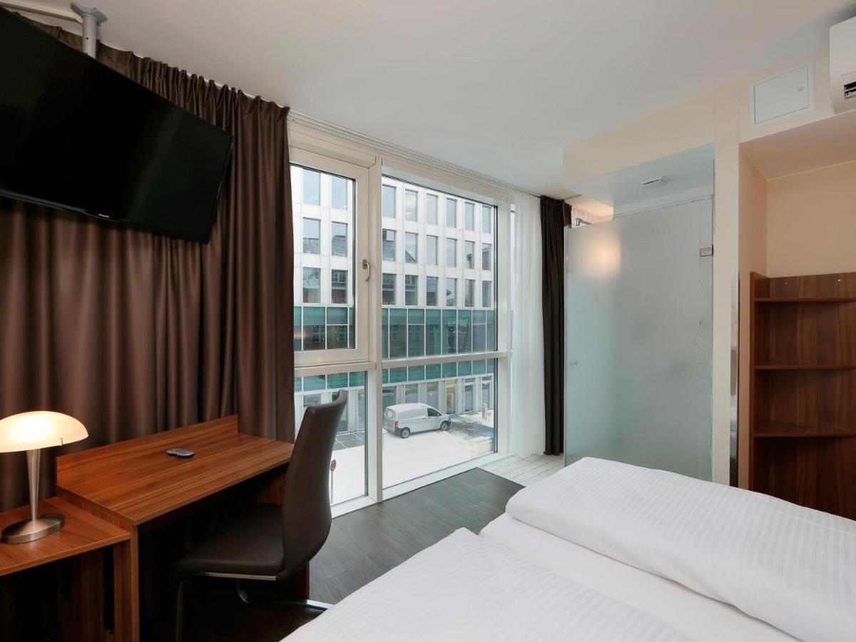 B&B Hotel Berlin-Mitte Екстер'єр фото