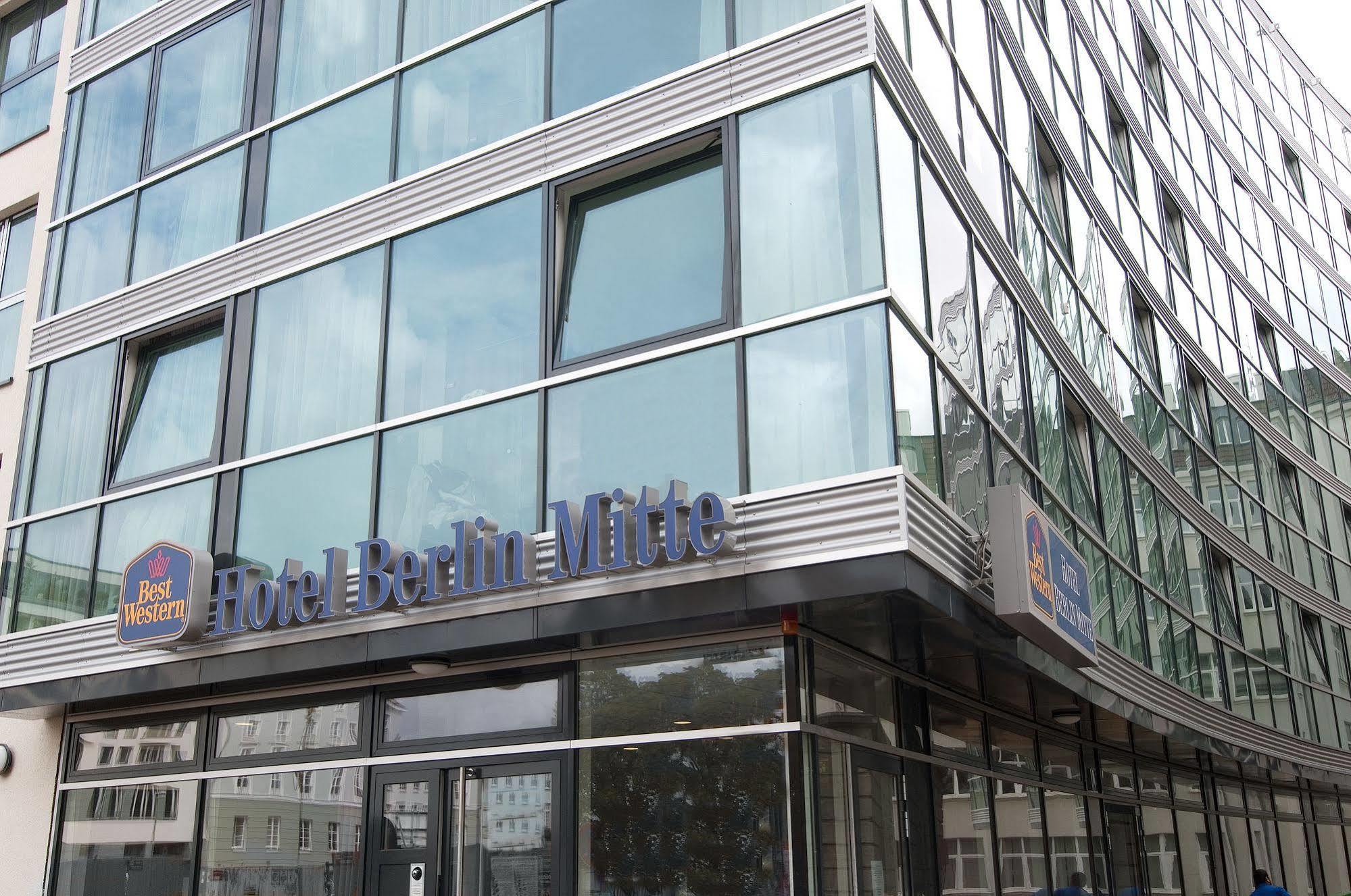 B&B Hotel Berlin-Mitte Екстер'єр фото
