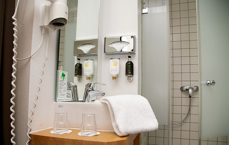 B&B Hotel Berlin-Mitte Екстер'єр фото